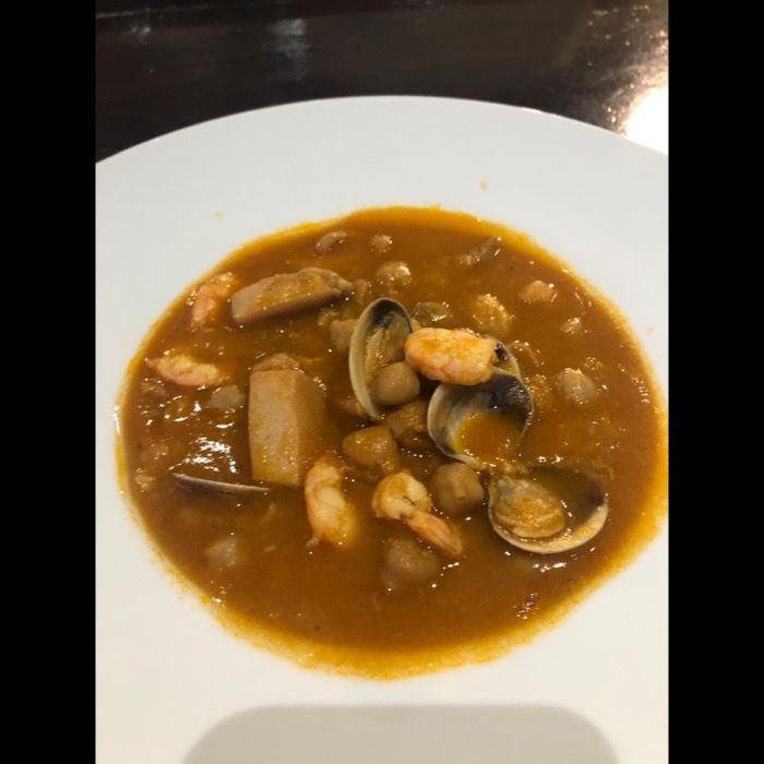 Guiso de marisco en Casa Machín, Écija
